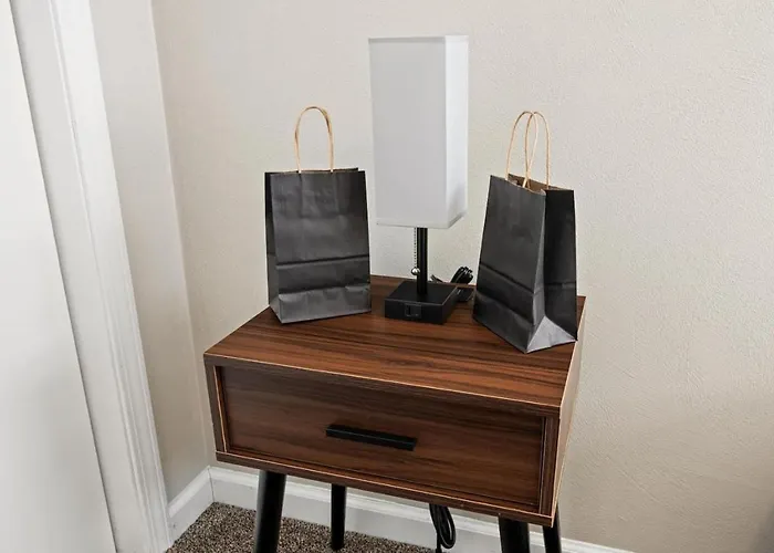 The Susan - A Cozy, Comfy 1bd * Peoria