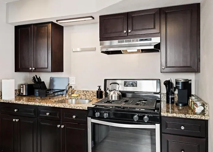 The Susan - A Cozy, Comfy 1bd * Peoria